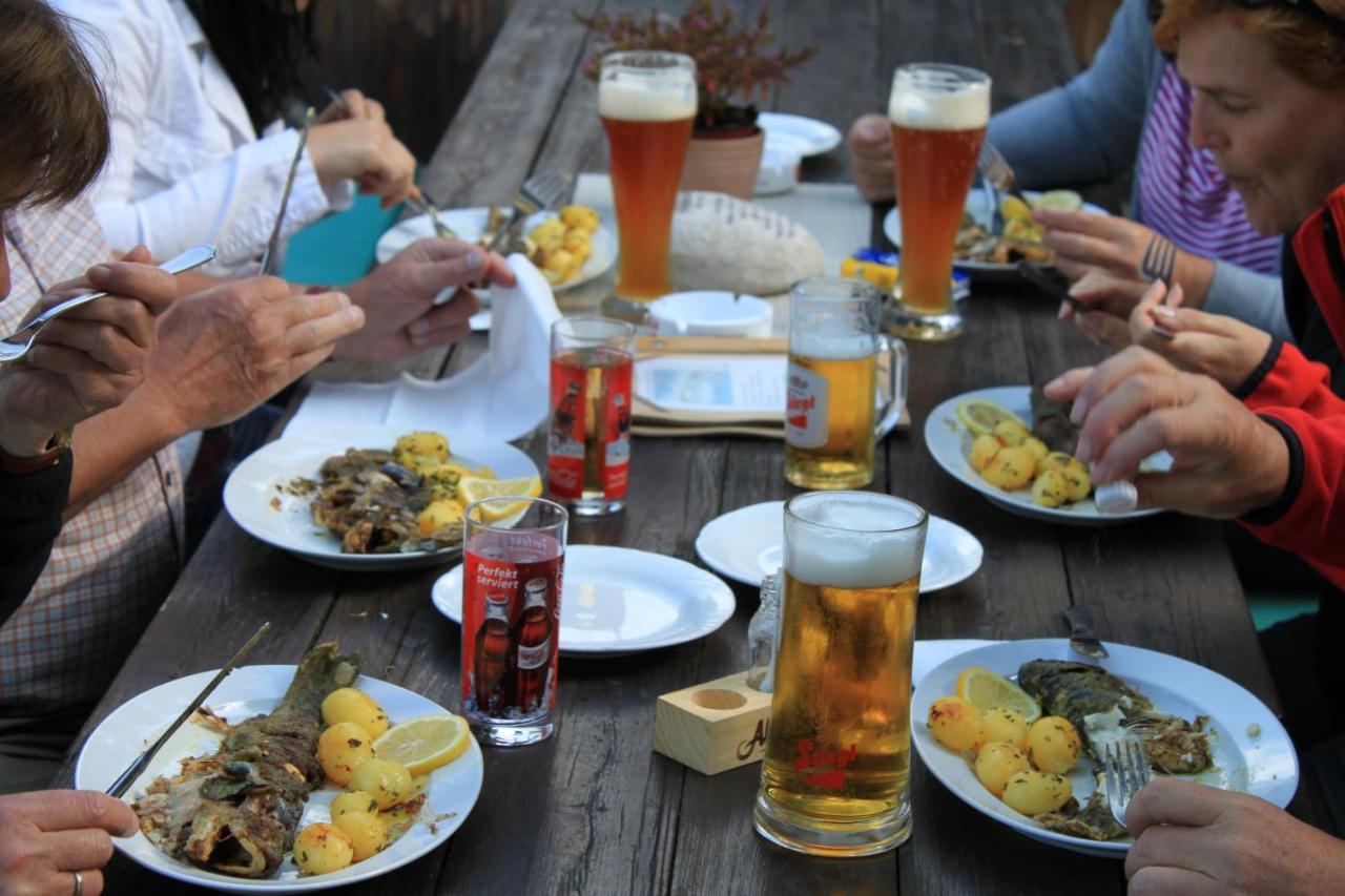 Hotel Kollerhof Aich  Eksteriør billede