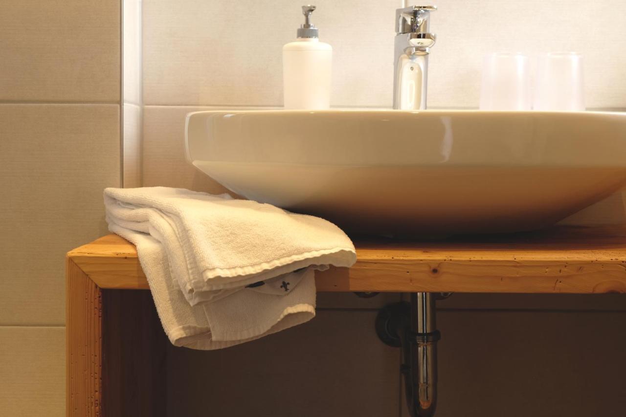 Hotel Kollerhof Aich  Eksteriør billede